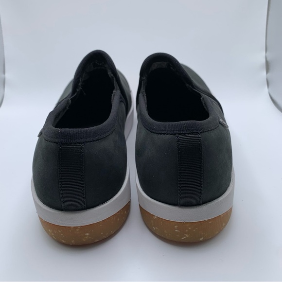 Bogs Kicker Slip-On Elastic Leather Flat sneakers slip on black size8.5 F14 1299 - Picture 3 of 11